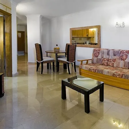 Piramides 3*